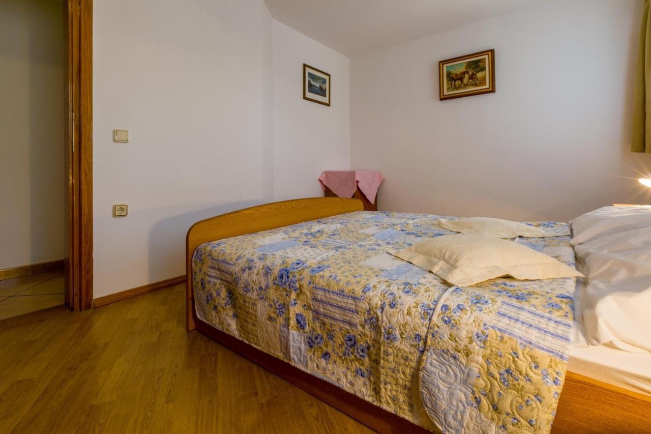 Mali Marino Selce Apartment Luaran gambar
