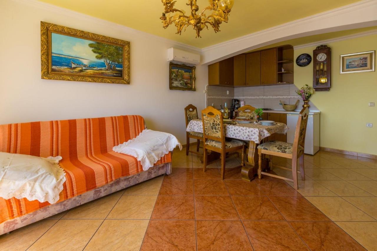 Mali Marino Selce Apartment Luaran gambar